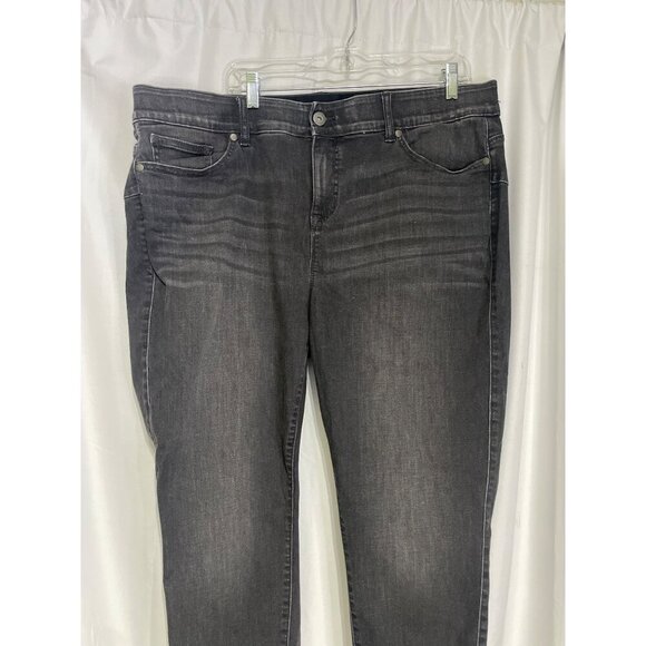 Torrid Bombshell Skinny Jeans 22R Super Soft Gray Denim - Picture 2 of 6